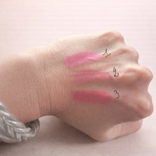 Rouge à Lèvres Liquide Velvet – Fini Mat Velours