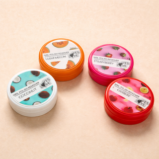 Dissolvant en Pads Parfumés YES LOVE – 32 Lingettes (Coco, Melon, Fraise, Cerise)